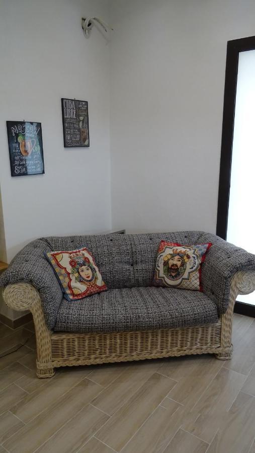 Il Giardino Segreto Apartment Палермо Екстериор снимка